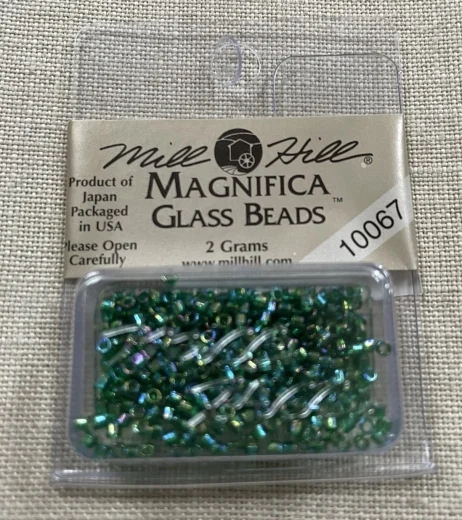 Mill Hill 10067 Magnifica Beads - True Green Opal