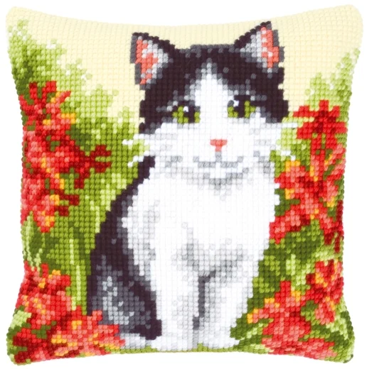 Vervaco - Kreuzstichkissen Katze im Blumenfeld