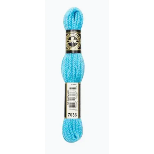 DMC Laine Colbert - 7036 navajo-blau