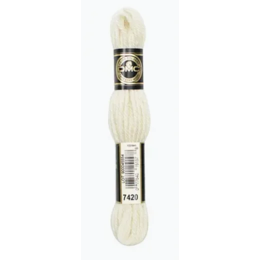 DMC Laine Colbert - 7420 helles perlmuttgelb