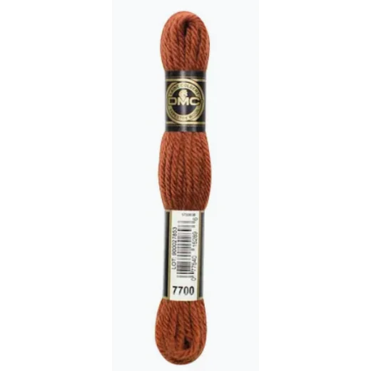 DMC Laine Colbert - 7700 kastanienbraun