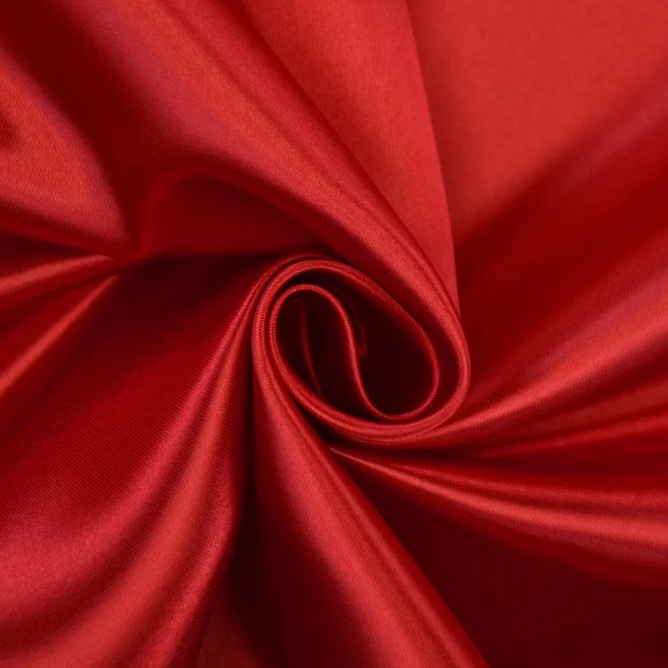 Polyester-Satin rot