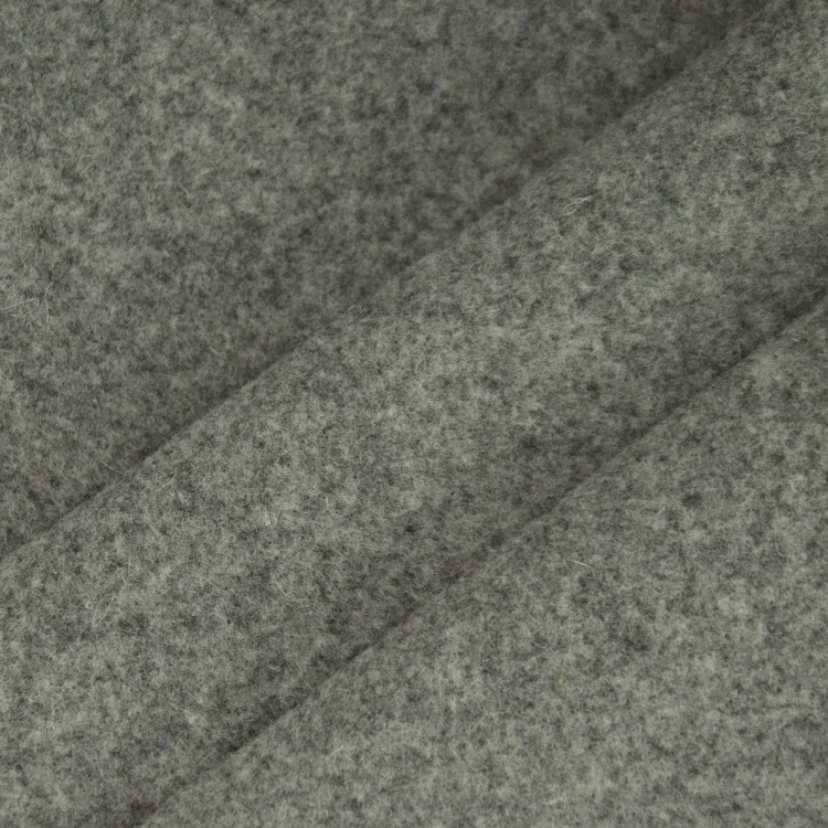 Wollfilz Meterware 4 mm hellgrau