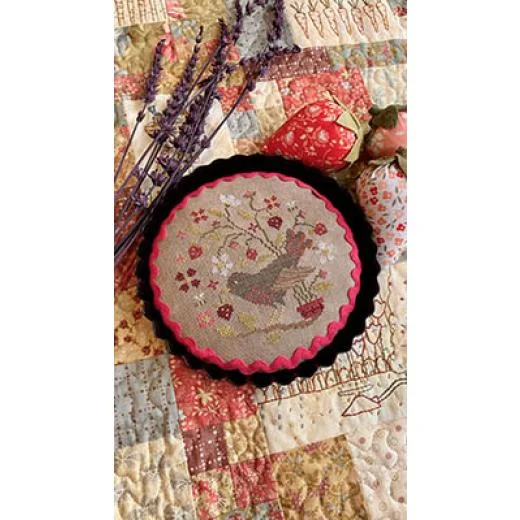 Blueberry Ridge Designs - Bird & Berry Tart