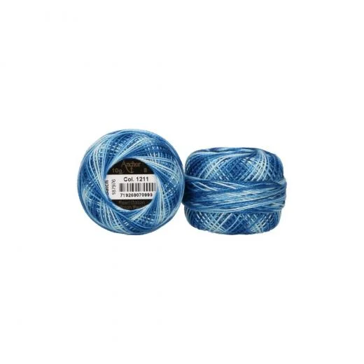 Anchor Perlgarn Stärke 8 - 10g - 1211 hellblau ombre