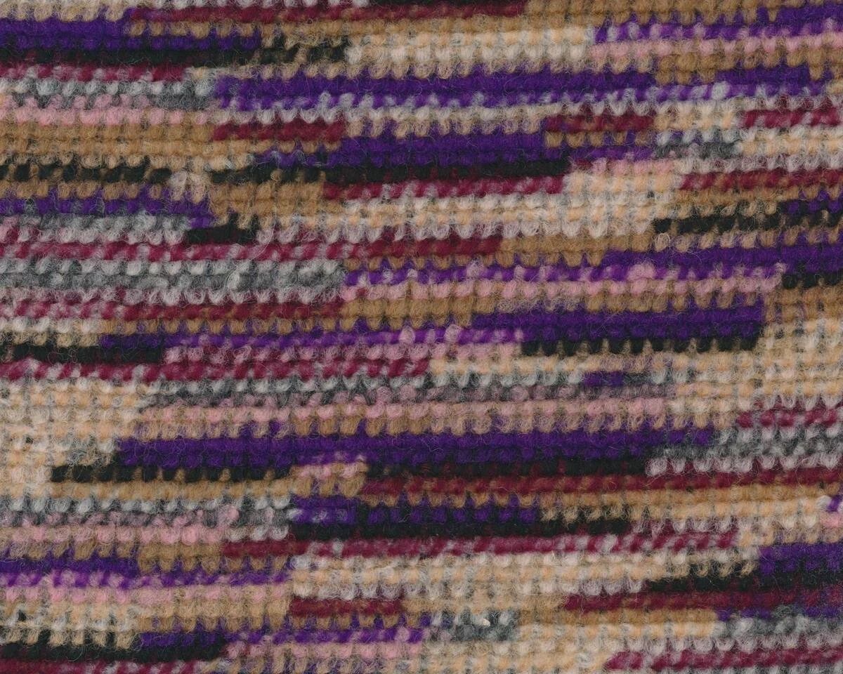 55 cm Reststück Bouclé-Strickstoff mit Schurwolle BARRE, Streifen, lila, Hilco