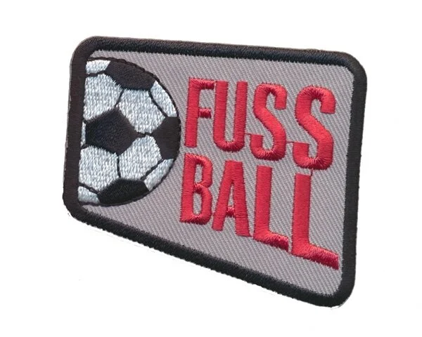 Applikation Fußball mit Schriftzug, grau-rot