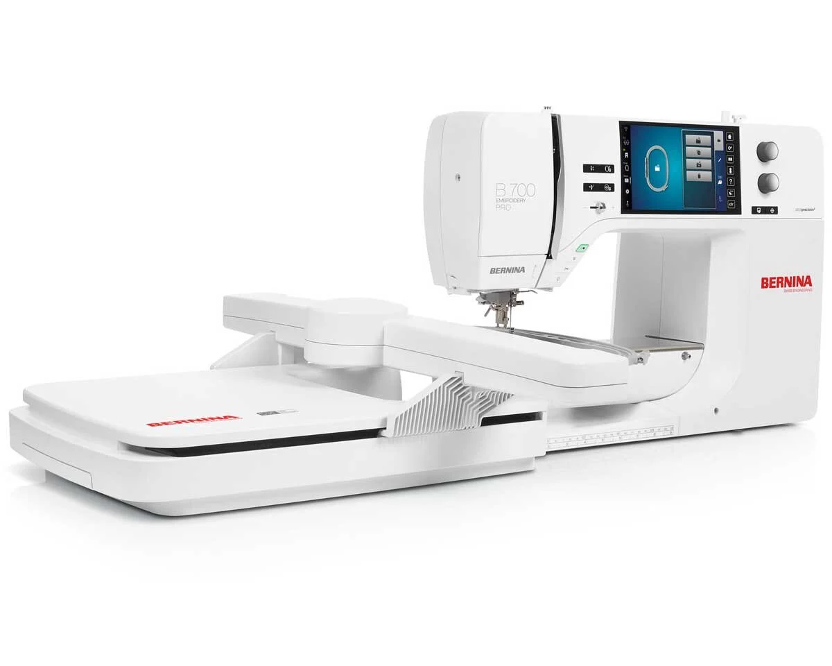 BERNINA 700 PRO Stickmaschine mit Stickmodul SDT