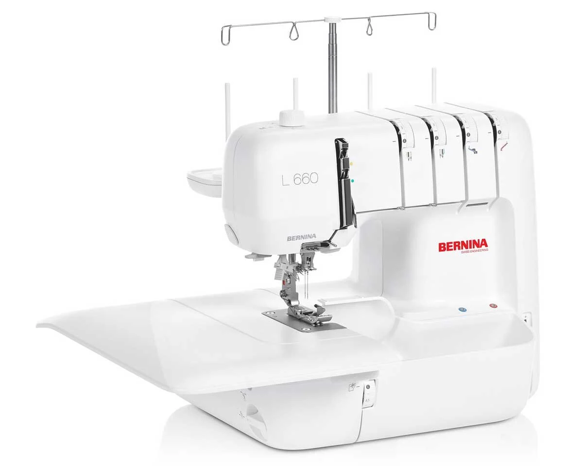 BERNINA Overlock L 660 mit Lufteinfädler