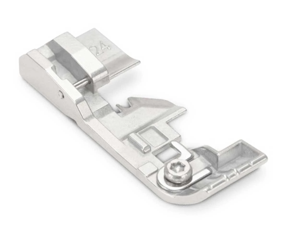 BERNINA Rüschenfuß # L24 für Overlock L 850 und L 860