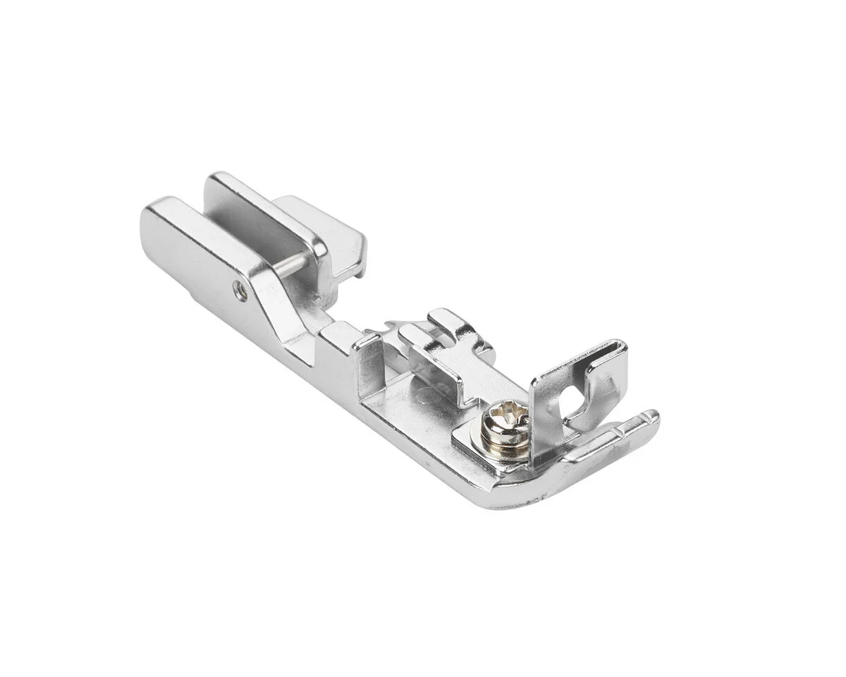 BERNINA Schnureinnähfuß für Overlock