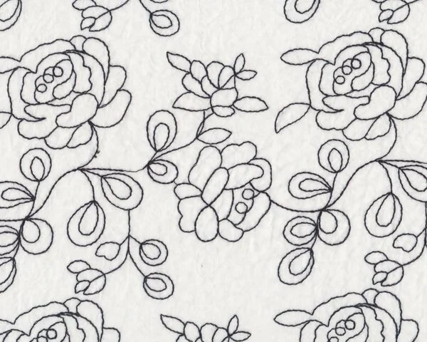 Bestickter Patchworkstoff "Rebecca" mit Rosenranken, weiß-schwarz
