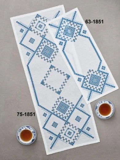 Permin of Copenhagen - Hardanger Läufer blau