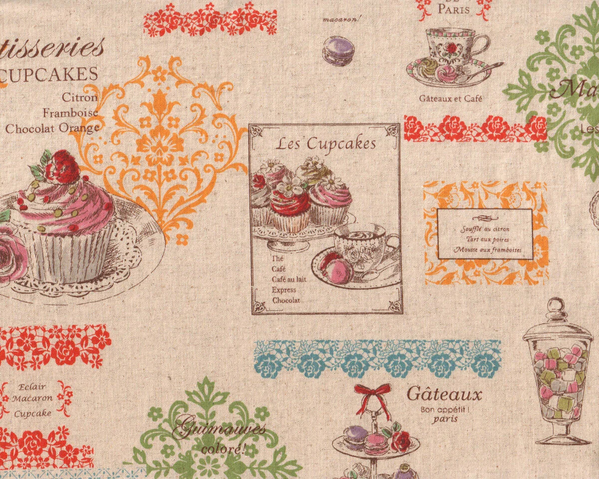 Leinen-Patchworkstoff PATISSERIES, Törtchen und Gebäck, hellrot-grün, Yuwa Fabrics