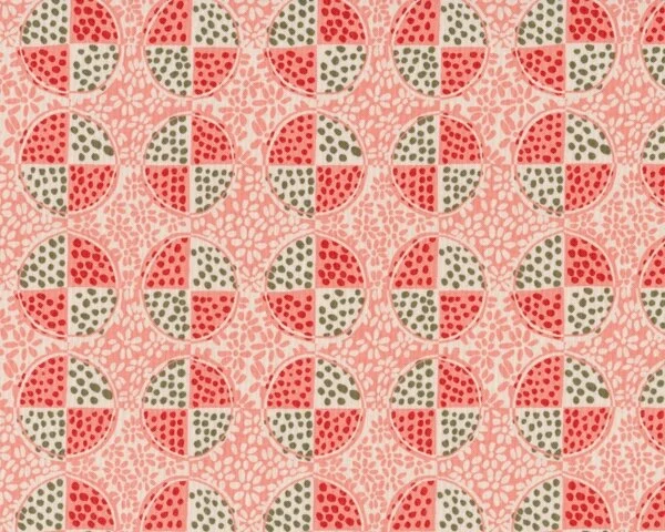 Patchworkstoff "Amelia's Attic" mit geblumten Karos und gepunkteten Kreisen, lachsrot-steingrau