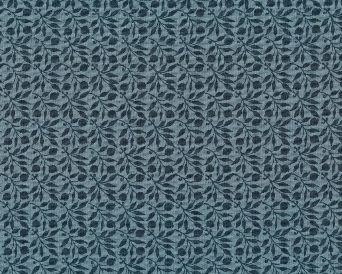 Patchworkstoff GRANADA, Hagebuttenranken, petrolblau, Morris & Co.