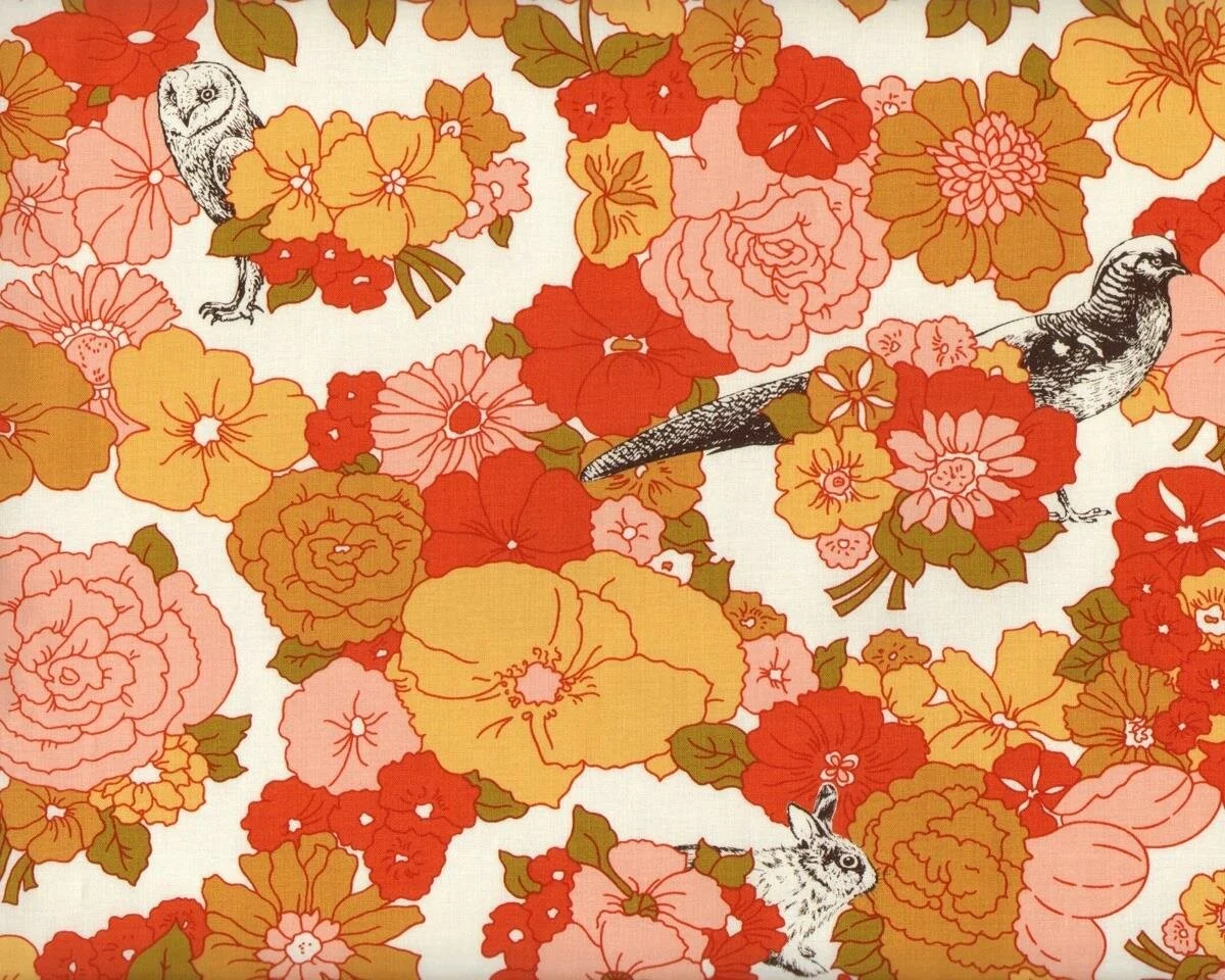 Patchworkstoff NOMAD, Waldtiere und Blumen, cremé-helles aprikot, Moda Fabrics
