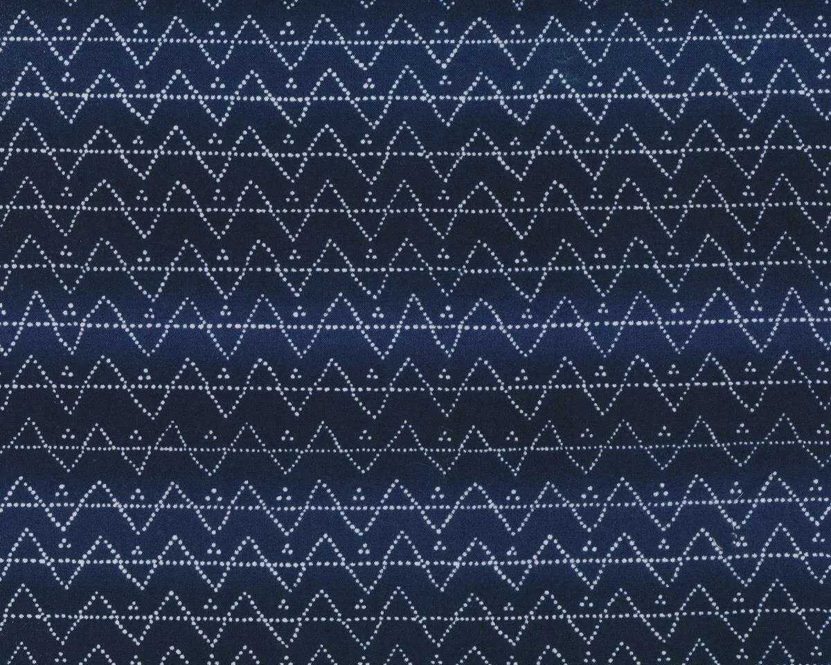 Patchworkstoff Organic Cotton MOODY BLUES, Zackenstreifen, dunkelblau-gebrochenes weiß