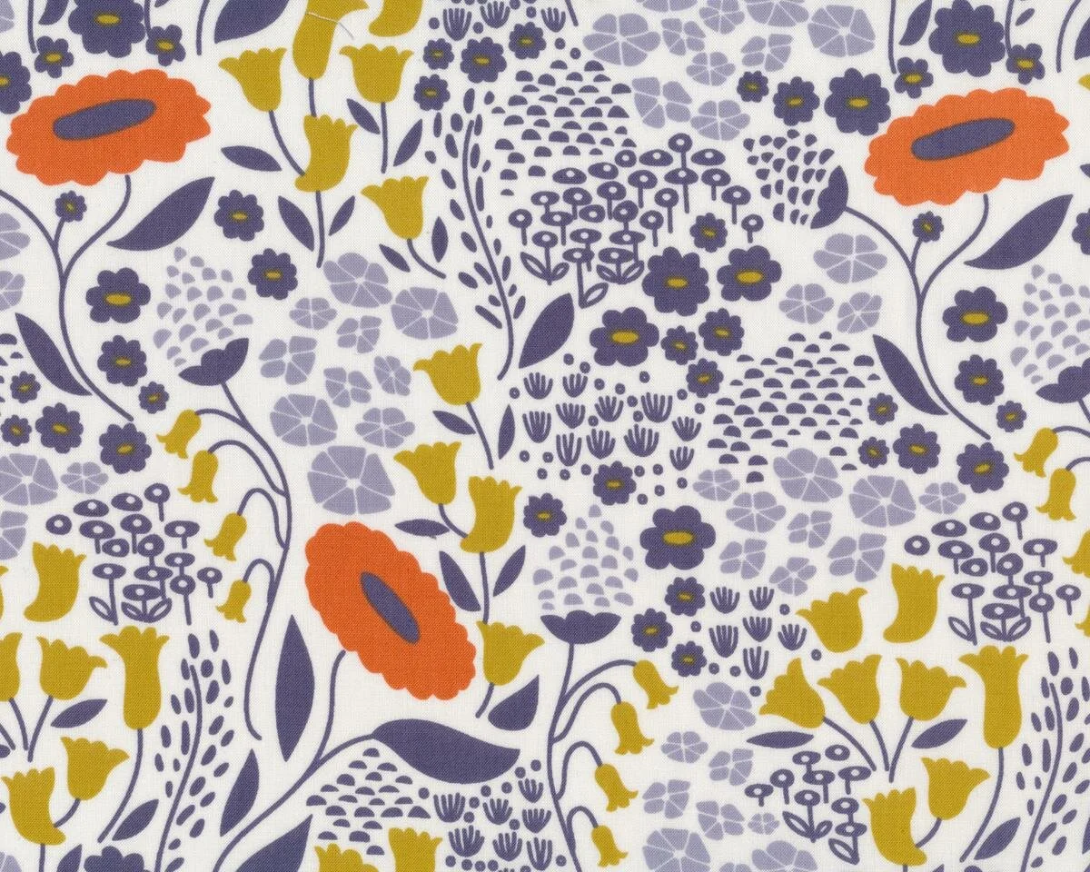 Patchworkstoff Organic Cotton MORNING SONG, Blumen-Wiese, weiß-gedecktes lila