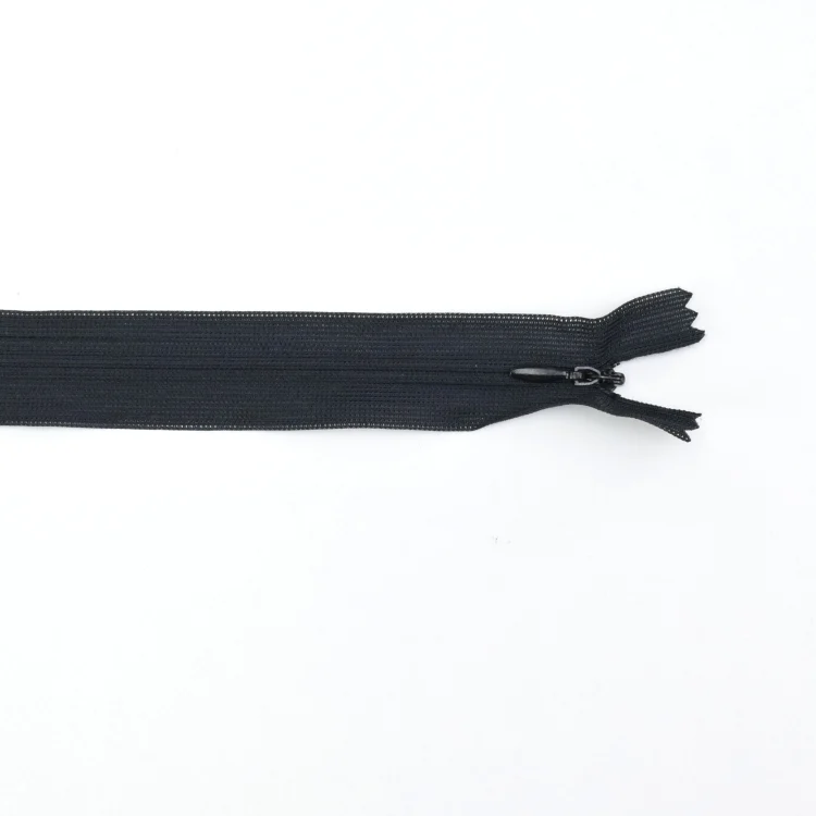 Reißverschluss nahtverdeckt 25 cm, schwarz