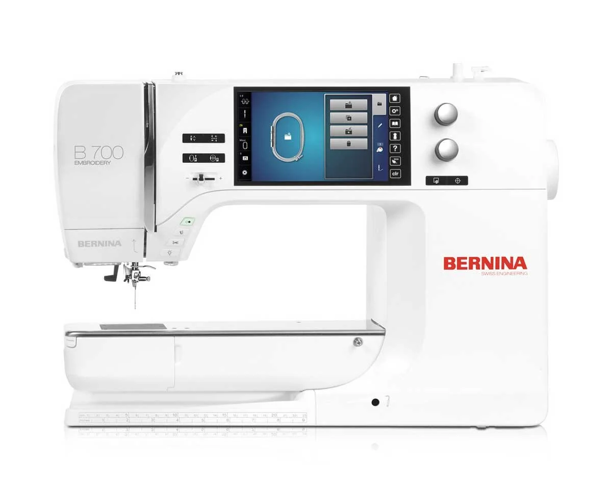 Vorführmodell Stickmaschine BERNINA 700
