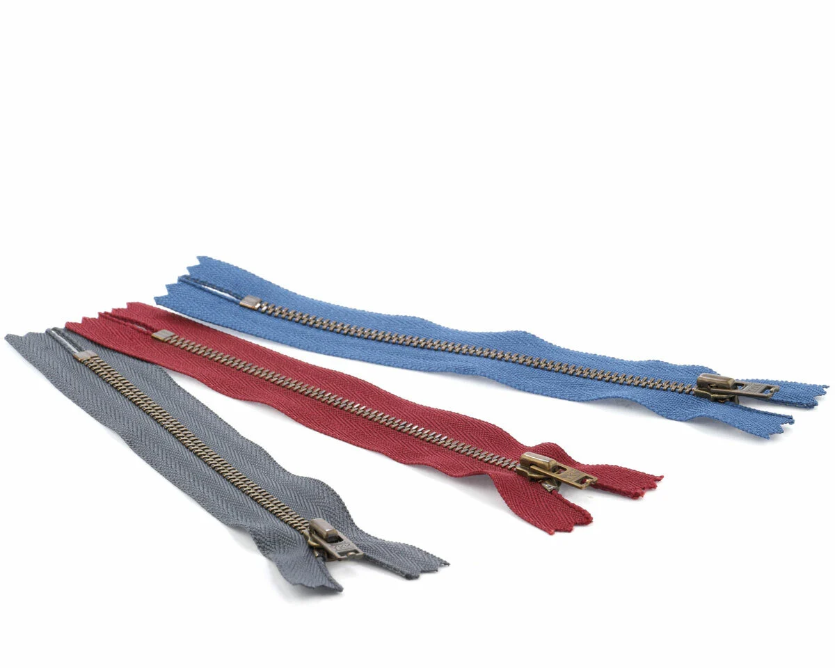YKK Reißverschluss Excella® METALLZAHN, brüniert, nicht teilbar