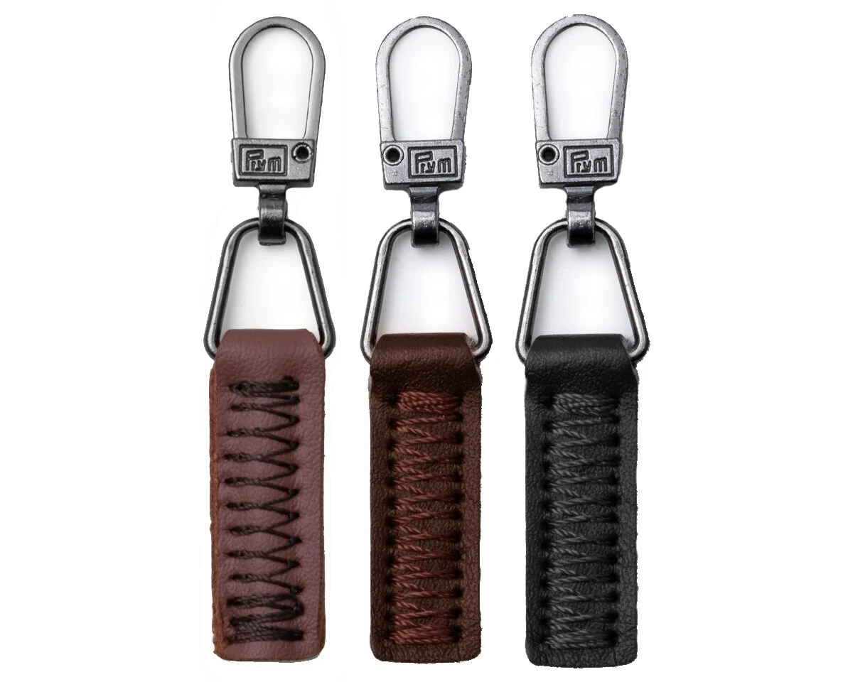 Zipper FASHION mit besticktem Lederimitat, Prym